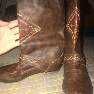 Brown boho boots